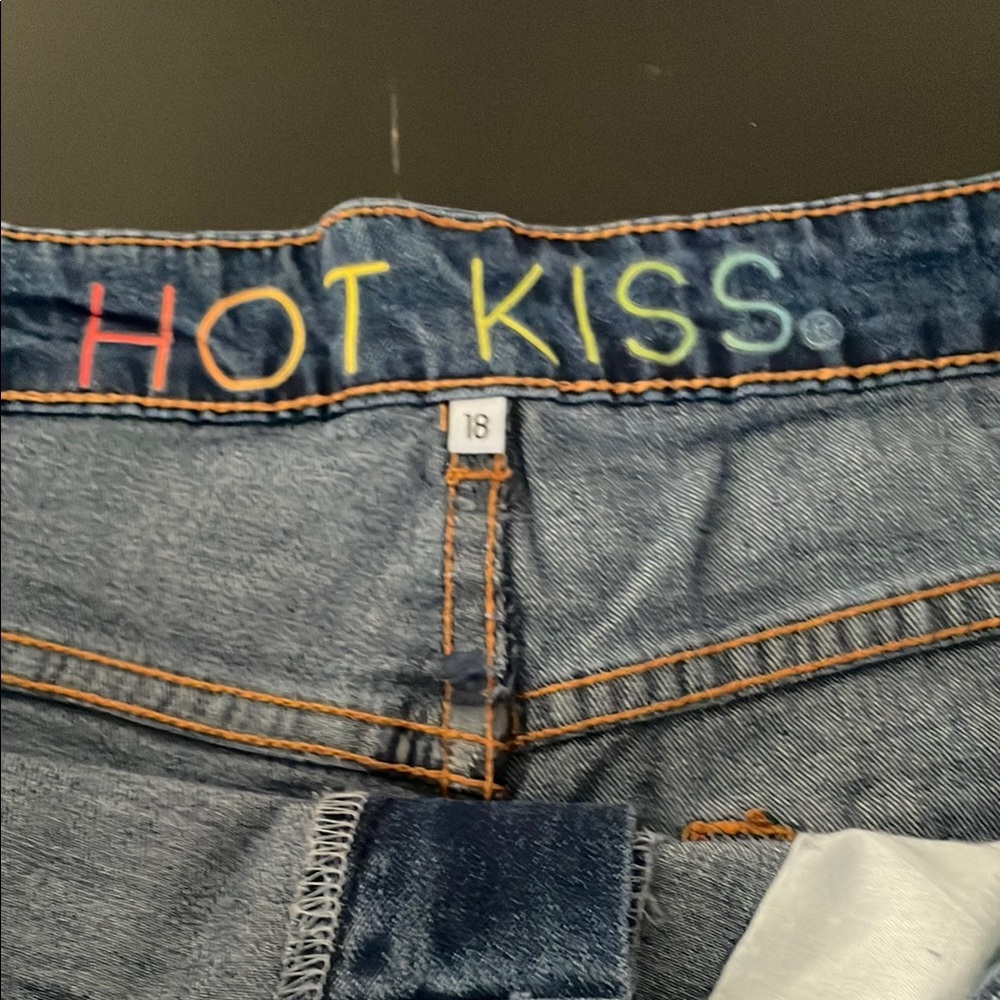 Hot Kiss Ripped Blue Denim Shorts - Picture 3 of 4